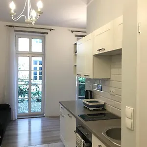 https://apartament-matejki.poznan-hotels.com
